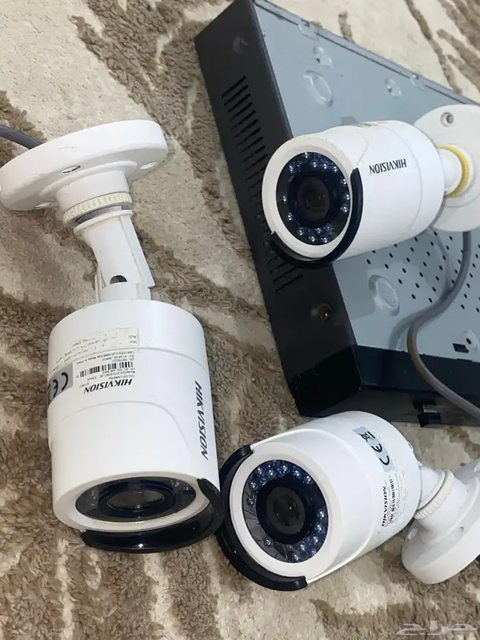 كيمرات شبه جديده للبيع  بجهازهااا وغراضهااا كامله 0