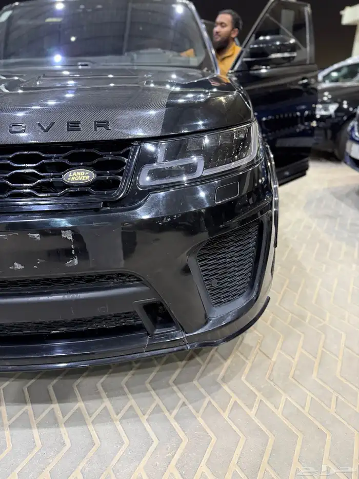 Range Rover Sport SVR Kit موديل 2017 محول 2022 7