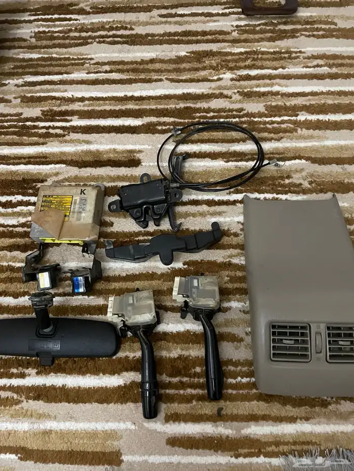 قطع كامري من مديل 2003الى 2006 17