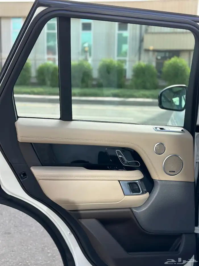 رنج روفر فوج SE 2019 سوبر تشارج 27