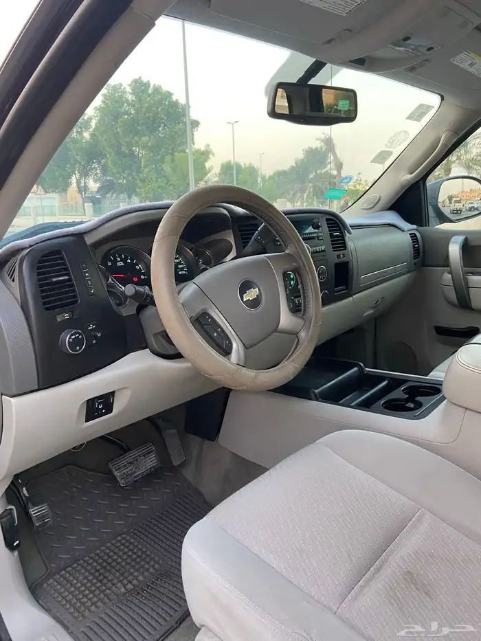 بكب شفر سلفرادو 8