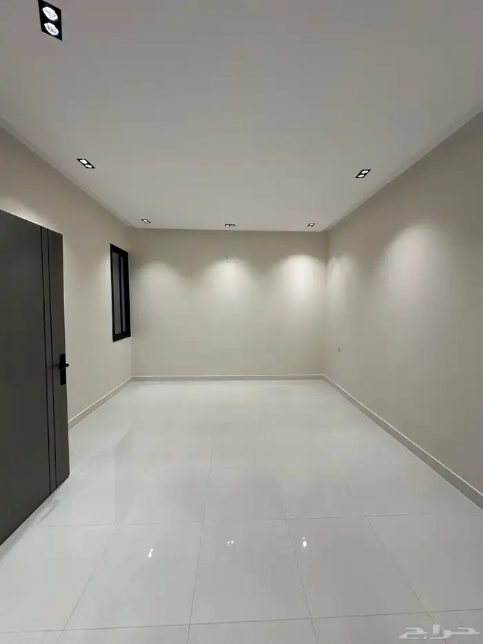 للبيع شقق علويه وارضيه مستقله تصميم مودرن-حي المعارض 580الف 19