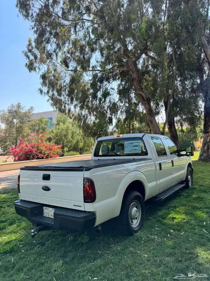 للبيع F350 موديل 2013 عداد100 الف كم 5