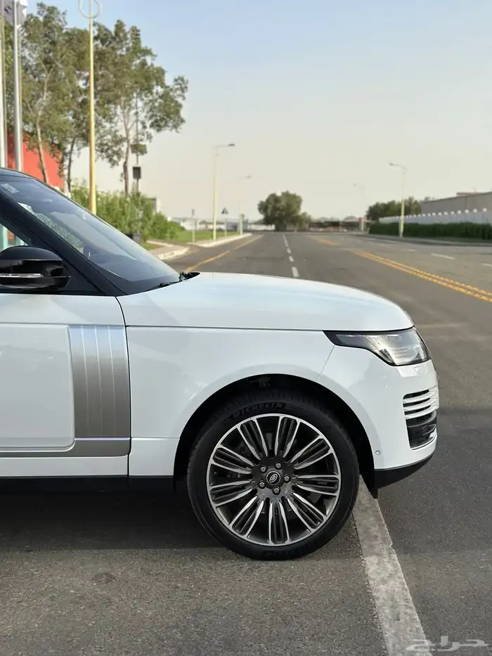 رنج روفر فوج SE 2019 سوبر تشارج 9