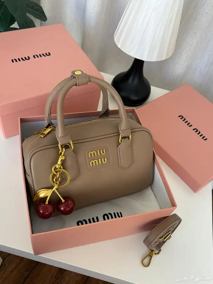 شنط هاي كواليتي ميو ميو 0