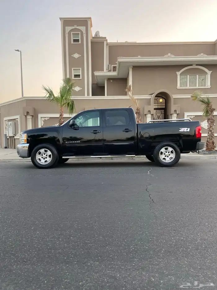 بكب شفر سلفرادو 1