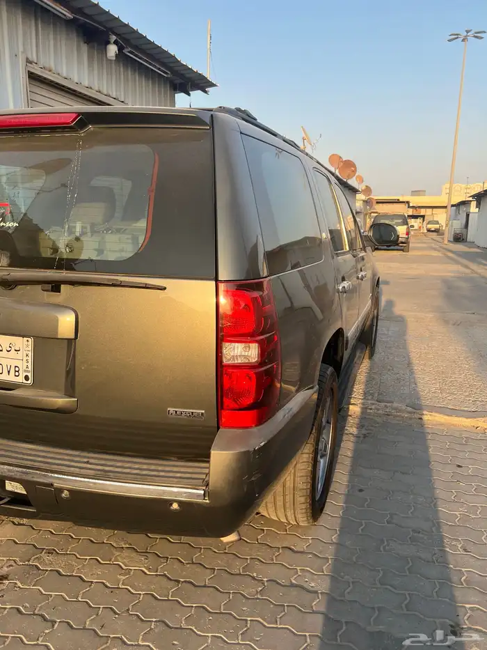 للبيع تاهو ltz مديل 2011 4