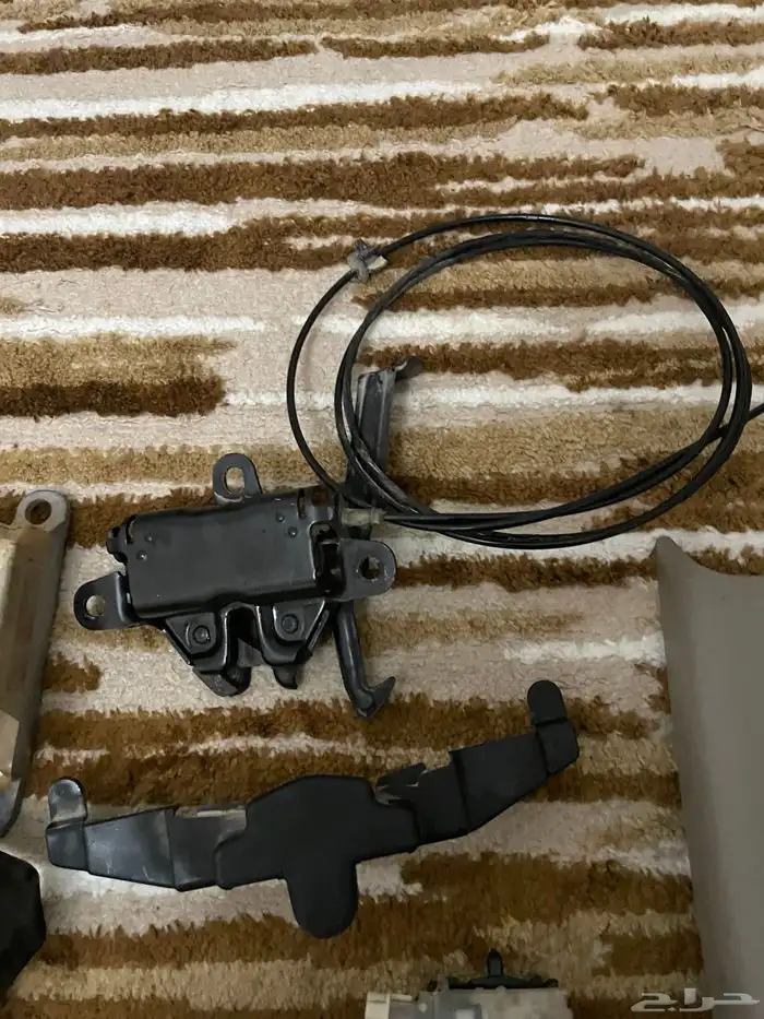 قطع كامري من مديل 2003الى 2006 13