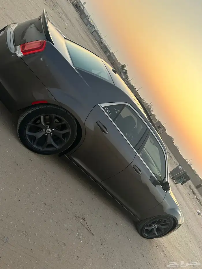 كرايزلر 25