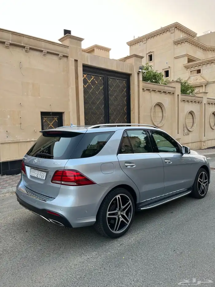 مرسيدس GLE 400 ممشى قليل 2