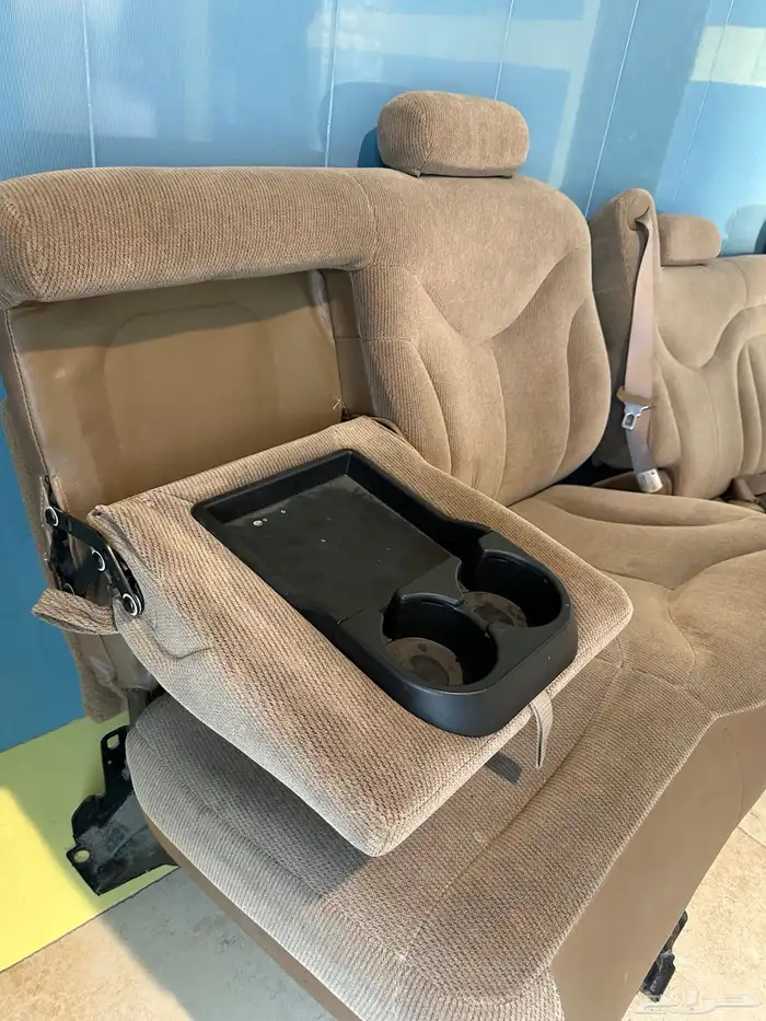 للبيع كراسي يوكن الخلفية 1