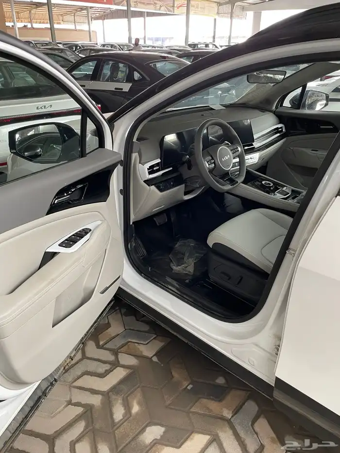 سبورتاج 2025 لارج 6