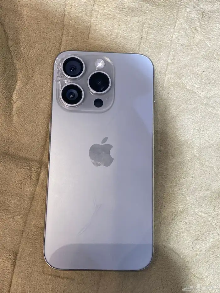 ايفون 15 برو 1