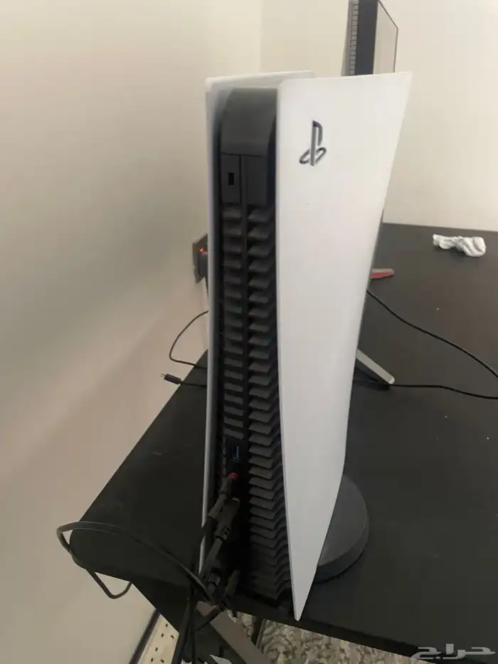 بلاي ستشين 5 وشاشة العاب وطاولة 0