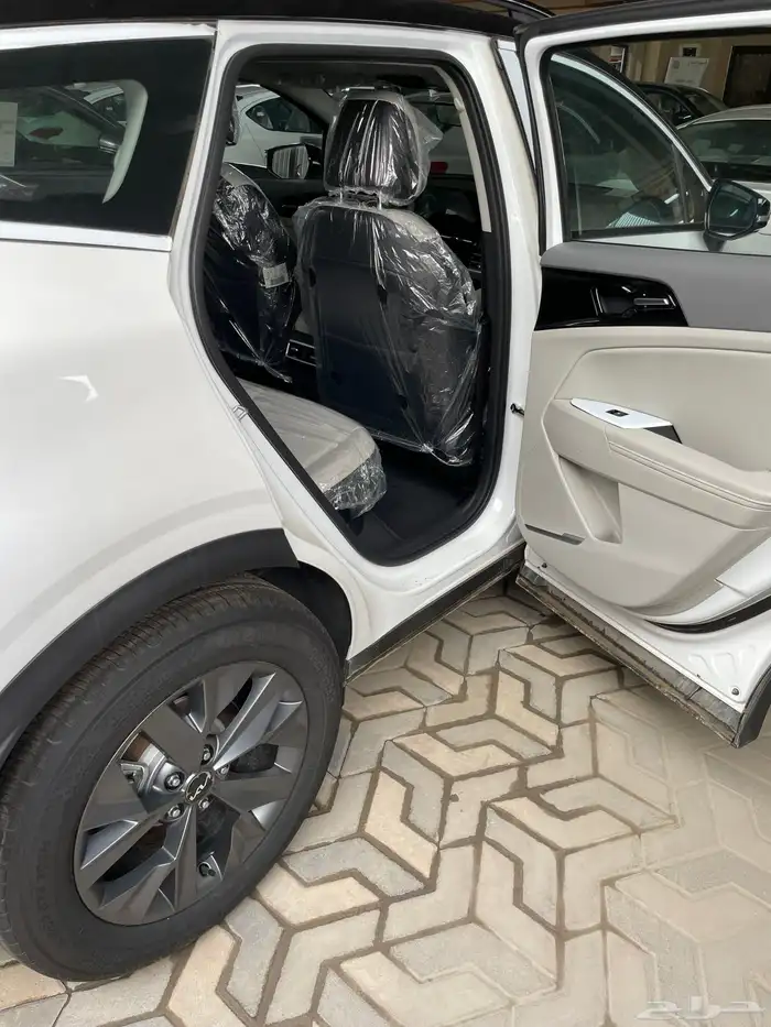 سبورتاج 2025 لارج 7