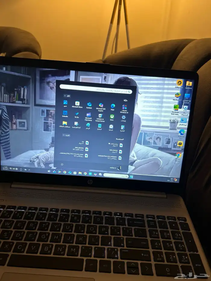 لابتوب شركه hp سبب البيع عدم الحاجه له استخدام شهر فقط 1
