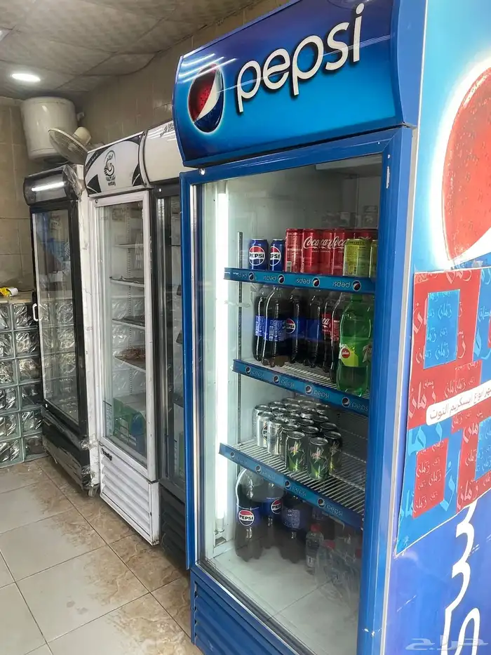 للتقبيل محل طيور بموقع مميز 0