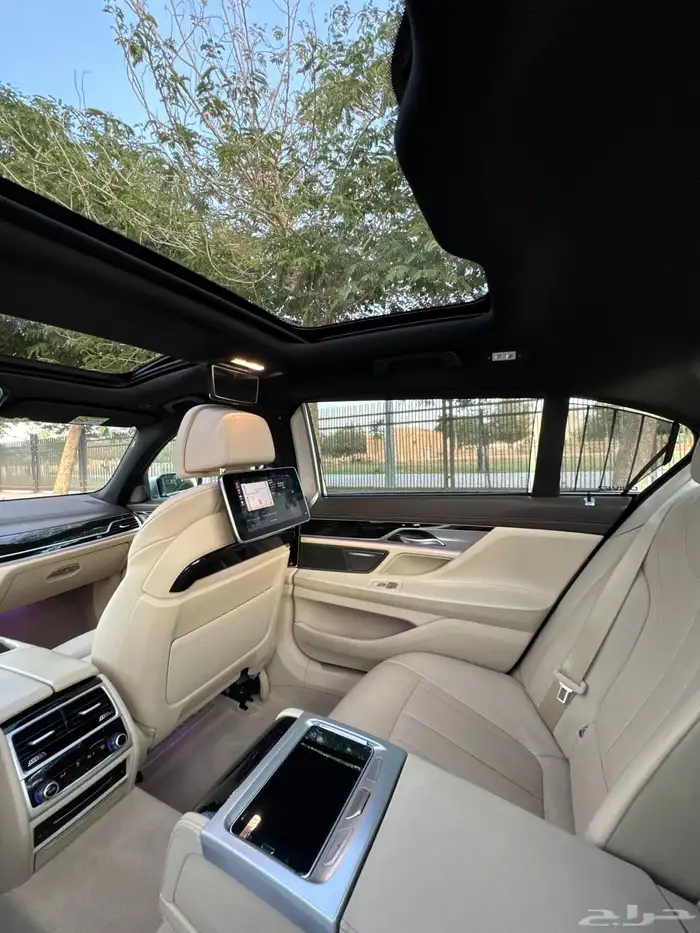 بي ام دبليو Li730 M Kit موديل 2020 ( بحالة الوكالة ) 31