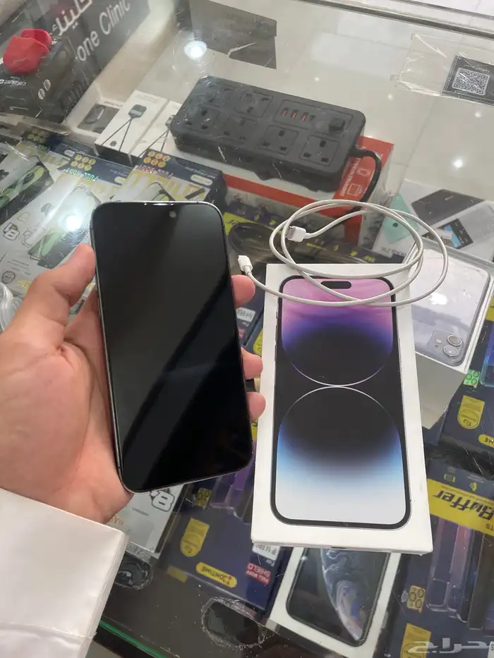 ايفون 14 برو ماكس نظيف 2