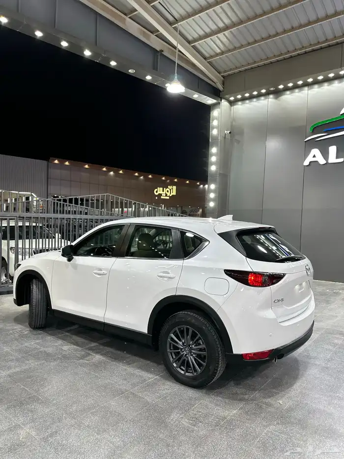 مازدا CX5 2022 نص فل لدى معرض(عبيد الرشيدي) 4