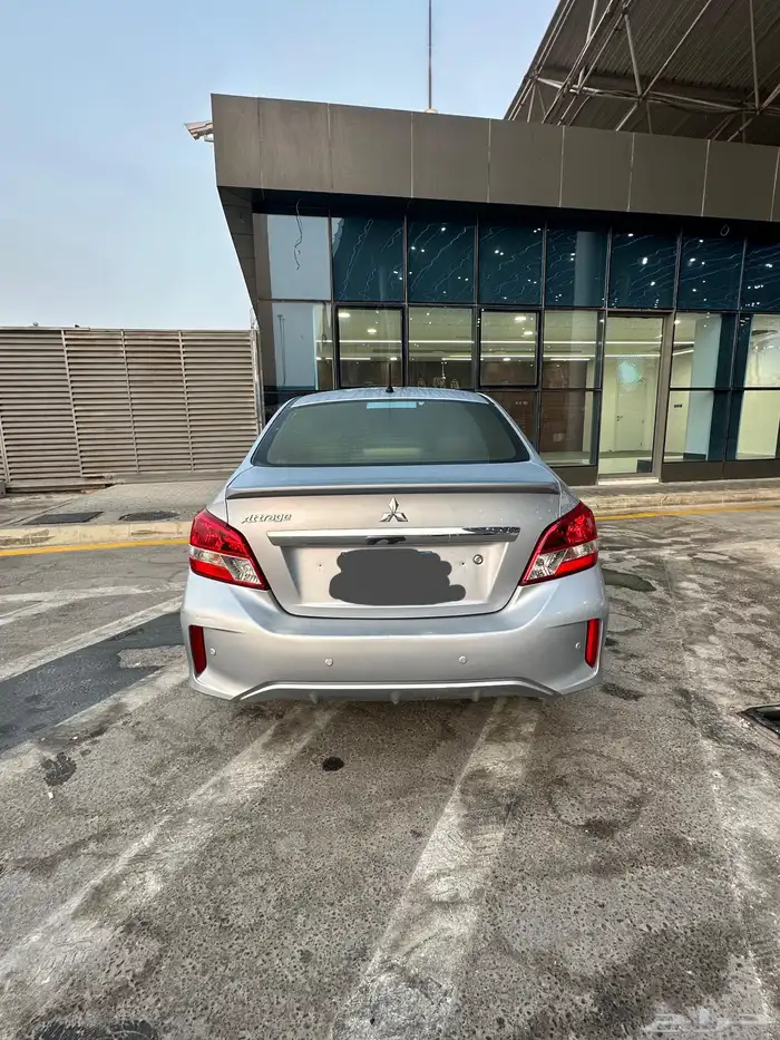 متسوبيشي اتراج 2023 فل GLS الممشى 70 الف قابل لزياده 1
