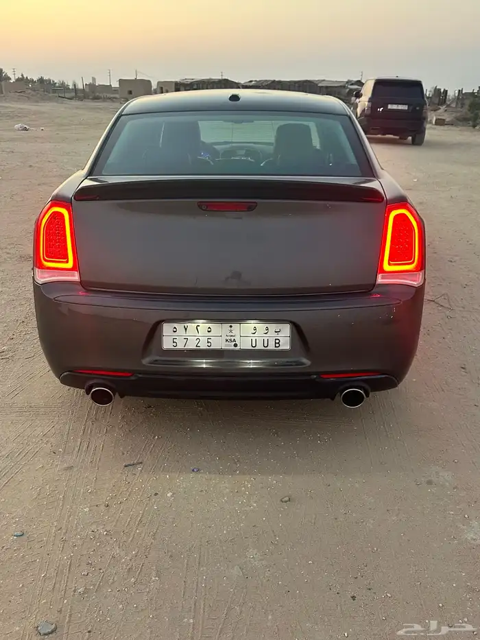 كرايزلر 12
