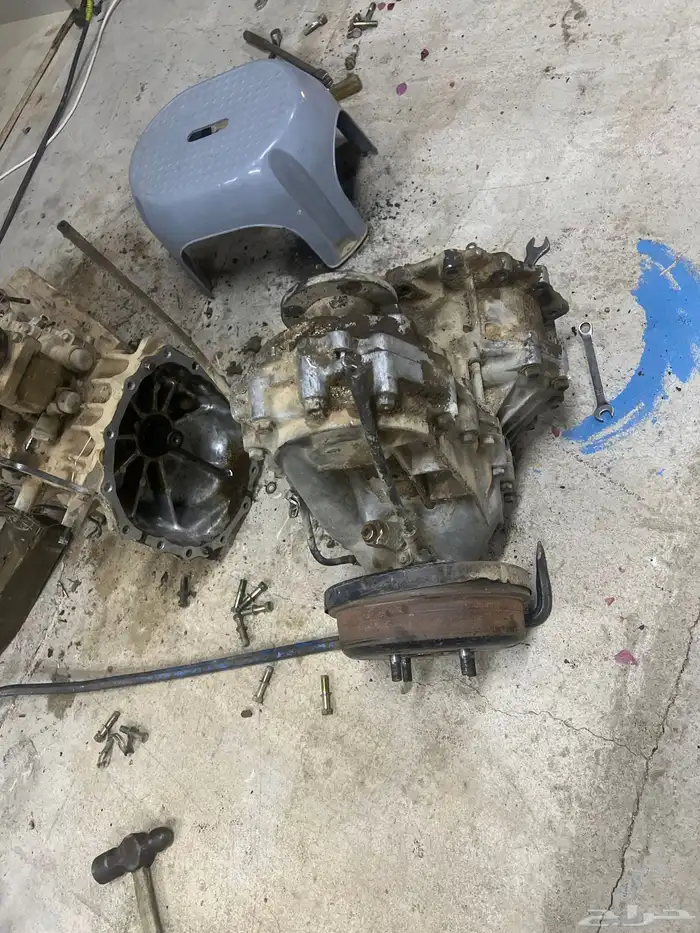 جيب باترول نيسان 97 يوجد دفرنسات امامي خلفي عمود دوران 9