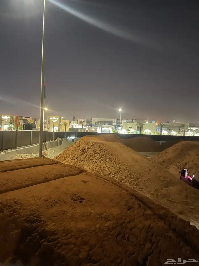 دفان رمل احمر 1