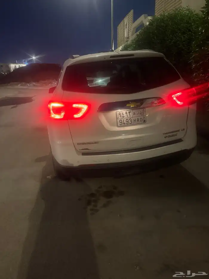 شيفرولية ترافيرس2015 1