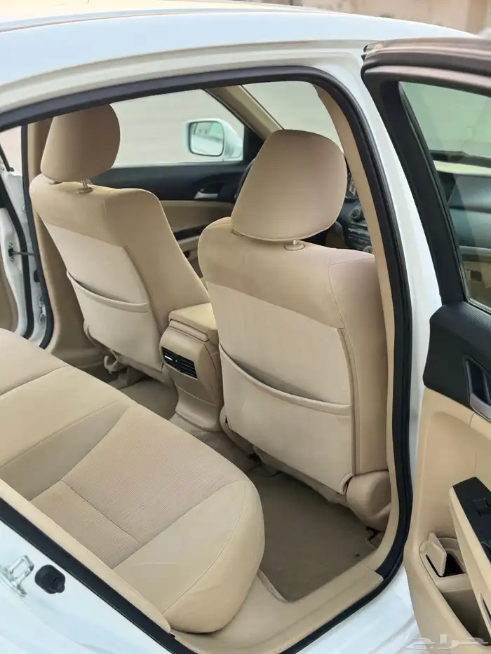 هوندا اكورد 2012 28