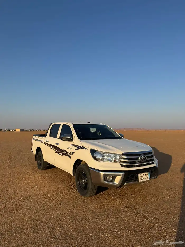 هايلكس 2022 بنزين 3