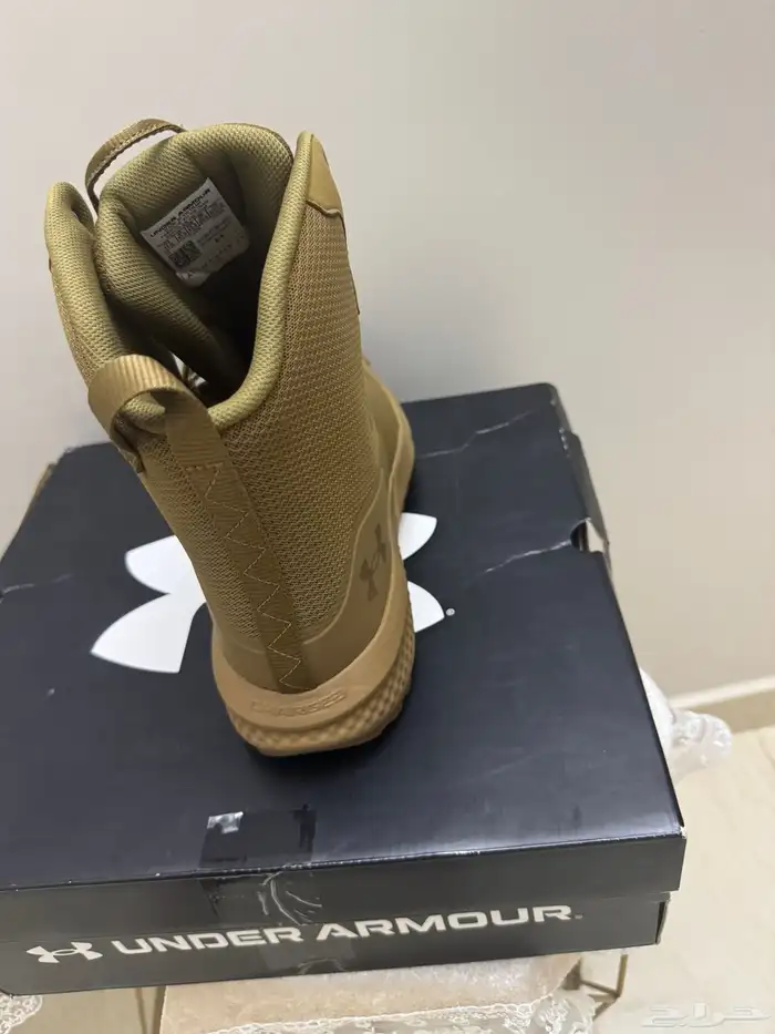 بسطار يندر ارمور مقاس 45 جديد 3