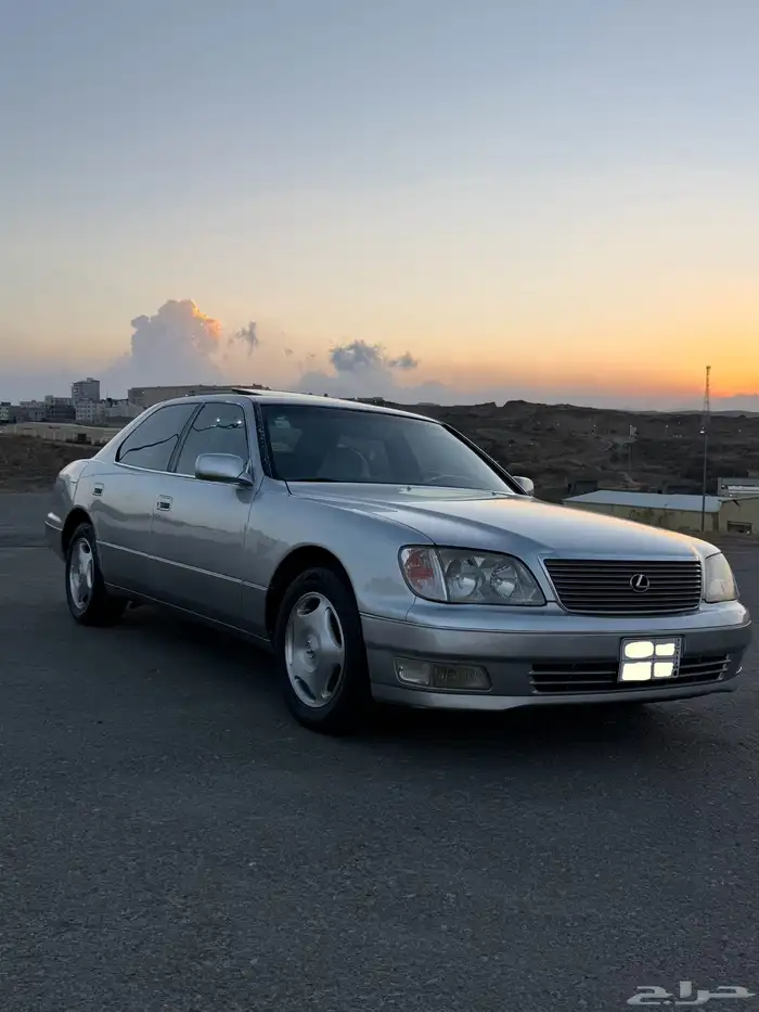 لكزس LS400 12