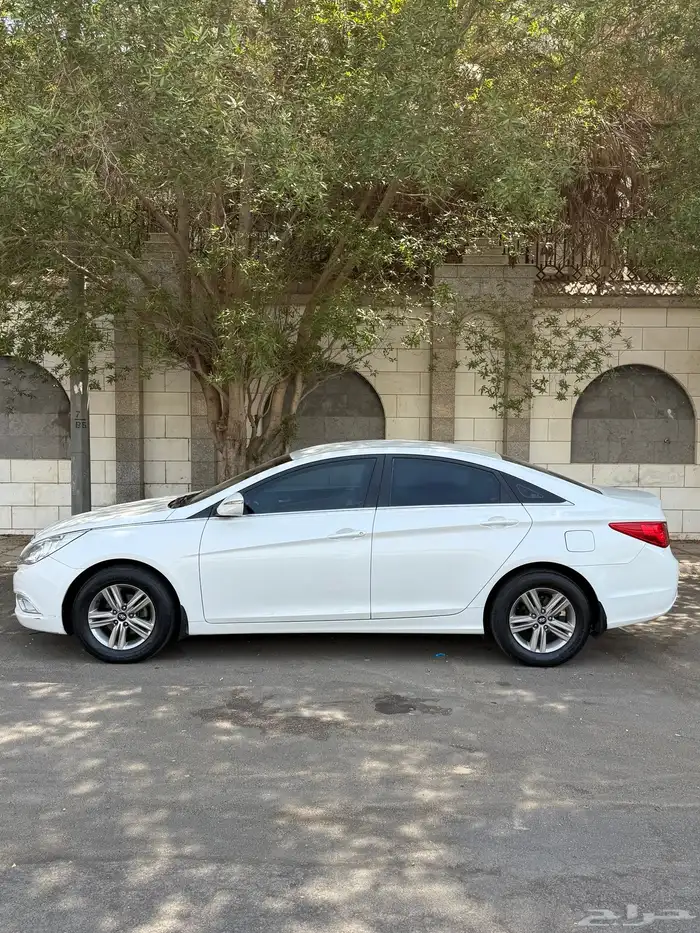 سوناتا 2014 مجدوعي ((( تم البيع ))) 9