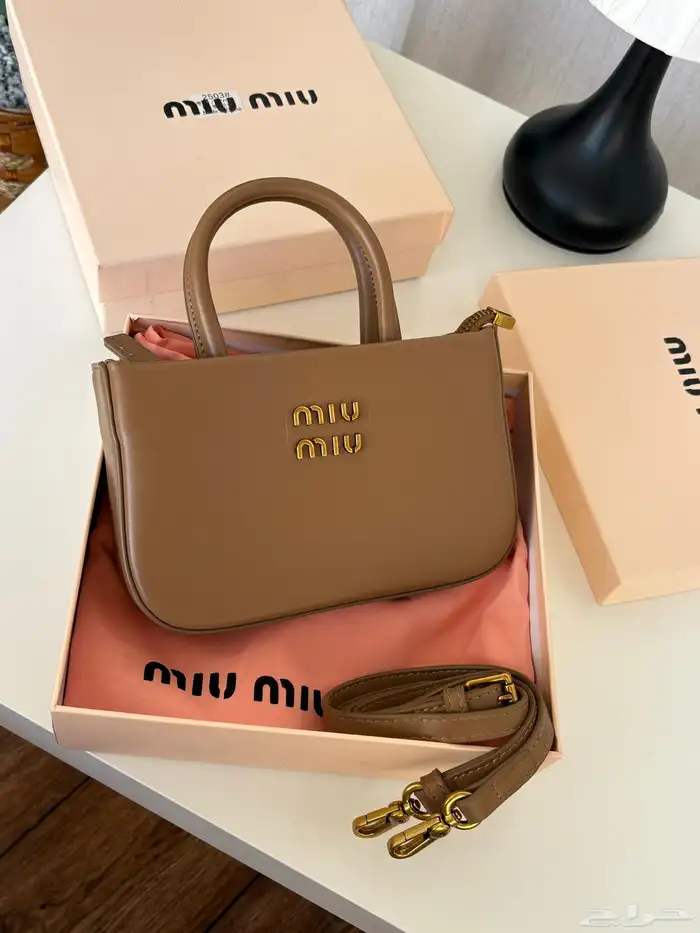 شنط هاي كواليتي ميو ميو 13