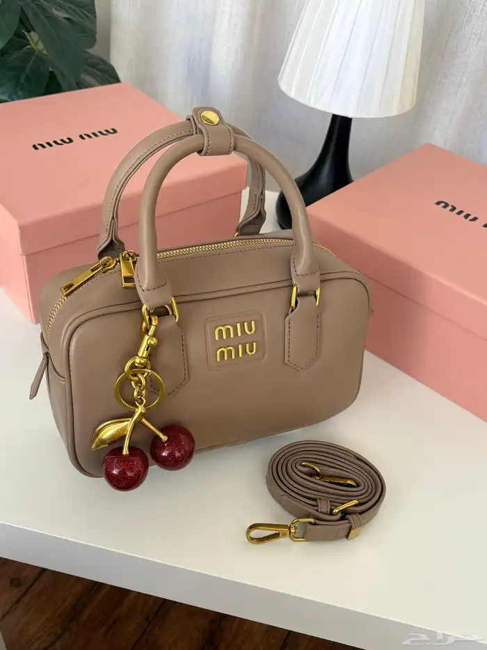 شنط هاي كواليتي ميو ميو 34