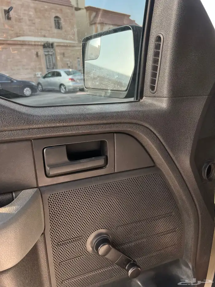 فورد F150دبل بدي في قطعتين رش رفوف وباب مكينه وجير مشاءالله 6