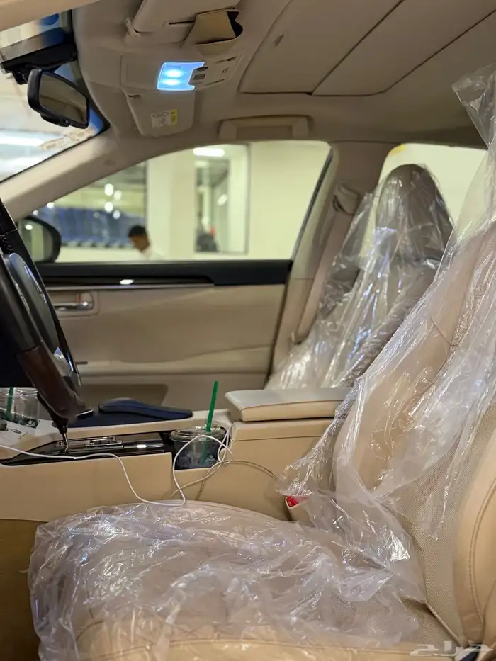 لكزس ES350 موديل 2014 19