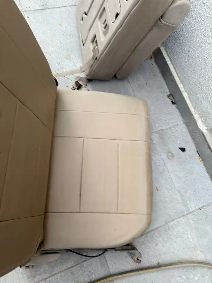 قطه لاندكروزر 2