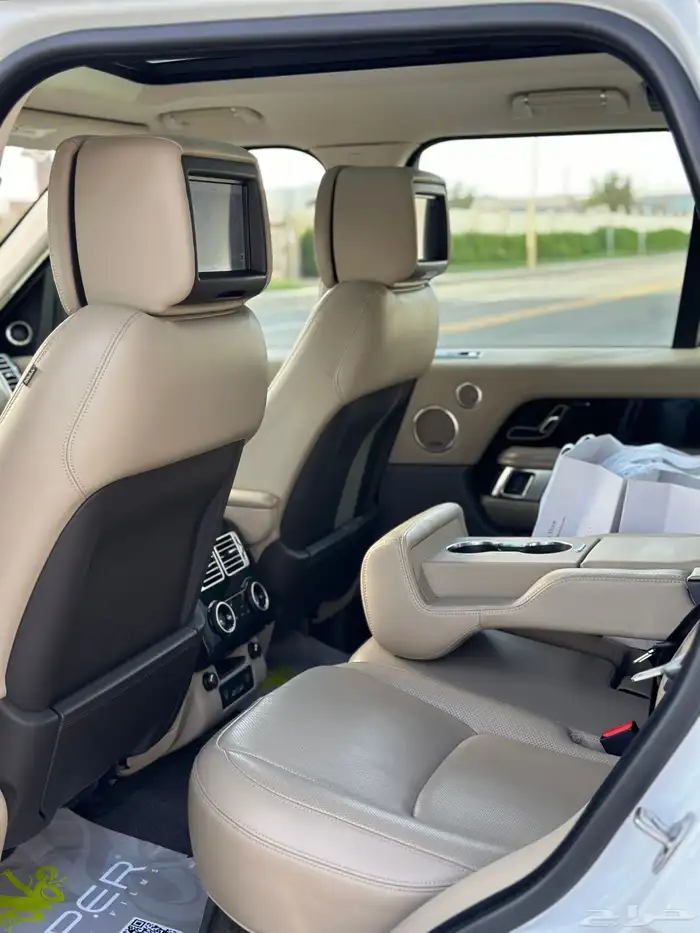 رنج روفر فوج SE 2019 سوبر تشارج 28