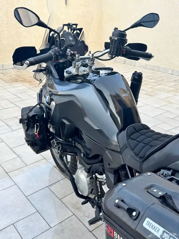 دباب BMW ادفنشر  F750 GS اعلى فئة في موديله 4