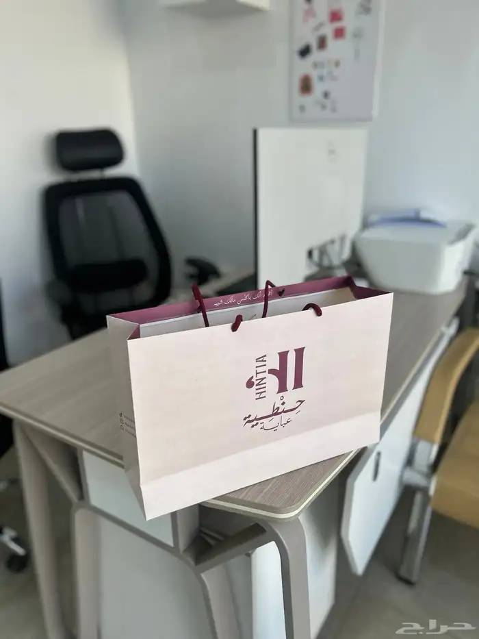 اكياس للعبايات ليبل قماش تطريز ورق تغليف كروت لوقو جلد 14