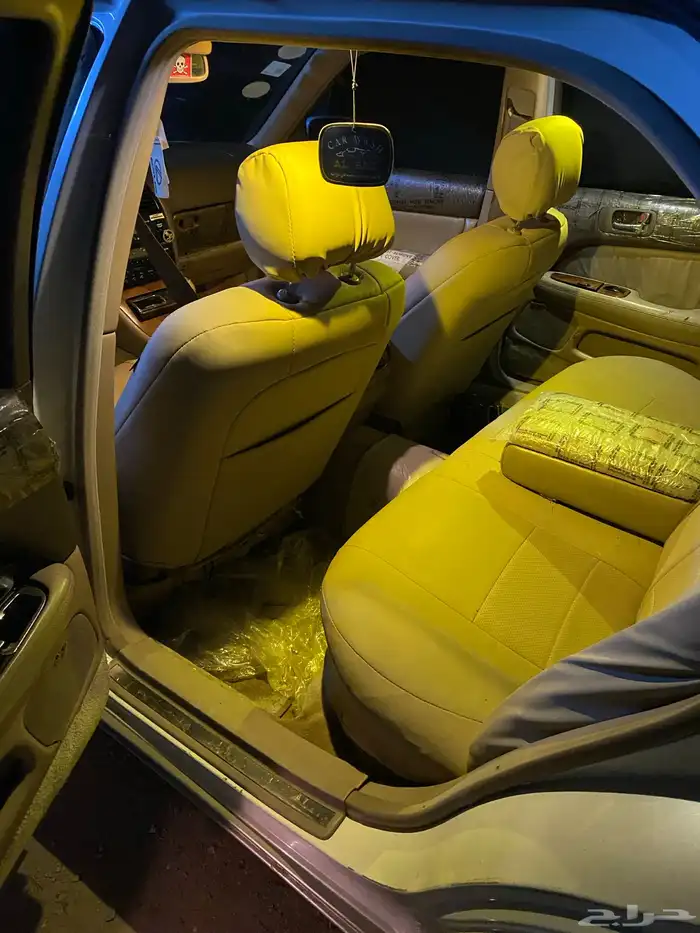 السلام عليكم اعرض لكم لكزس LS400 موديل 97 ممشى 830 سعودي 8