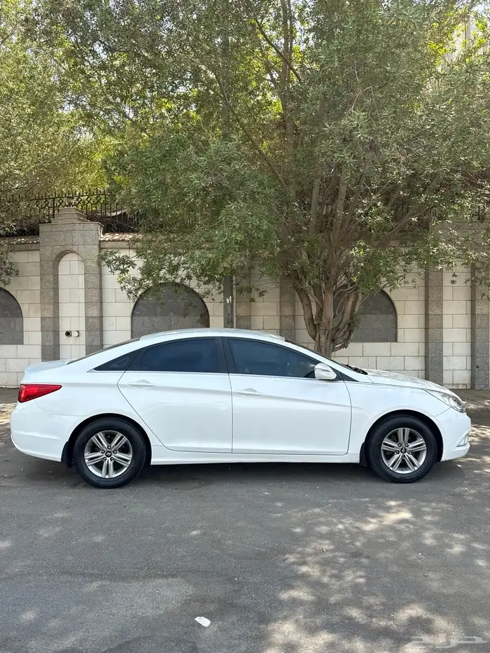 سوناتا 2014 مجدوعي ((( تم البيع ))) 11