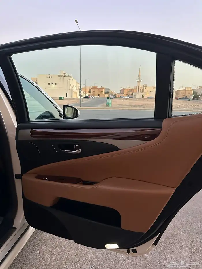 لكزس LS460L 2014 15