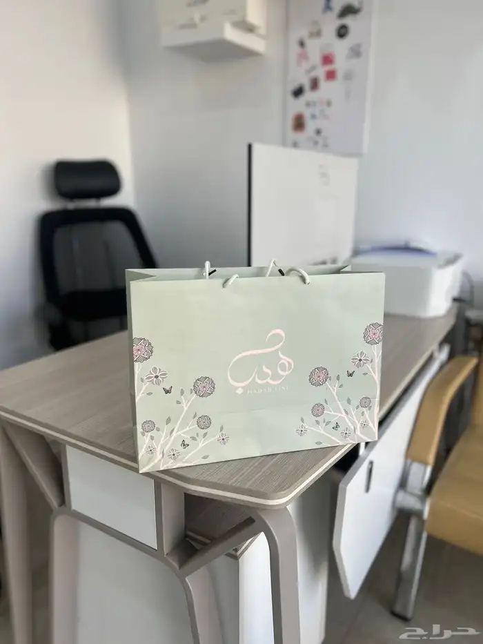 اكياس للعبايات ليبل قماش تطريز ورق تغليف كروت لوقو جلد 13