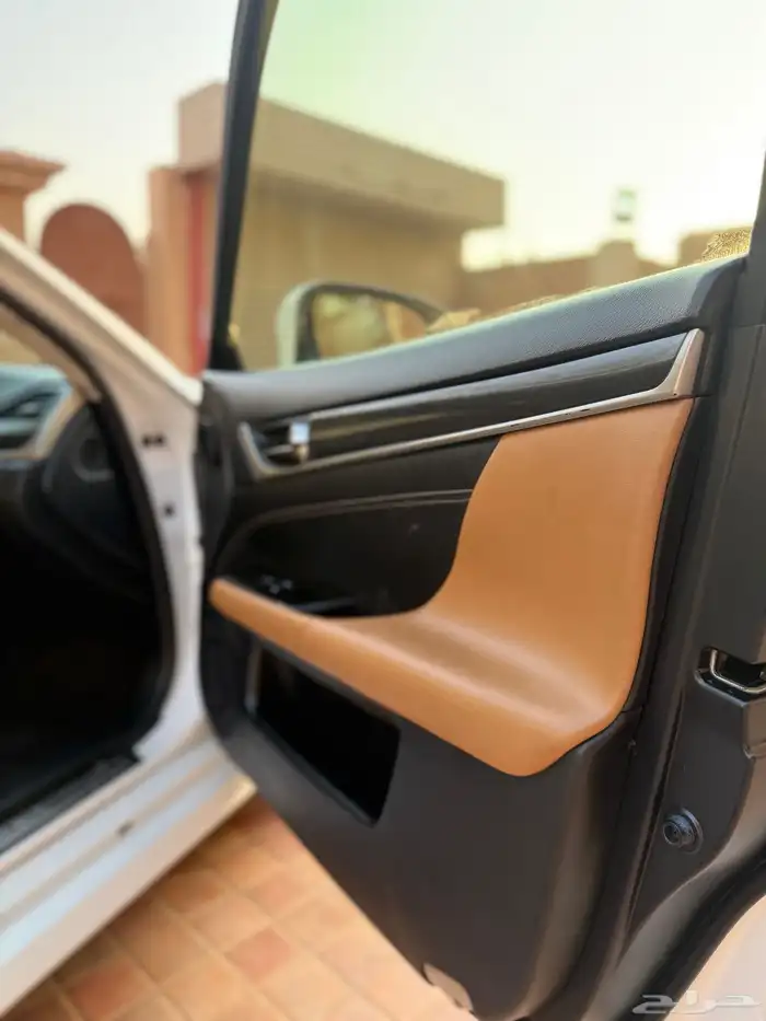لكزس GS 350 موديل 2016 19