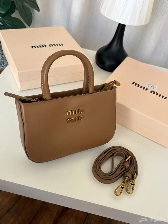 شنط هاي كواليتي ميو ميو 9