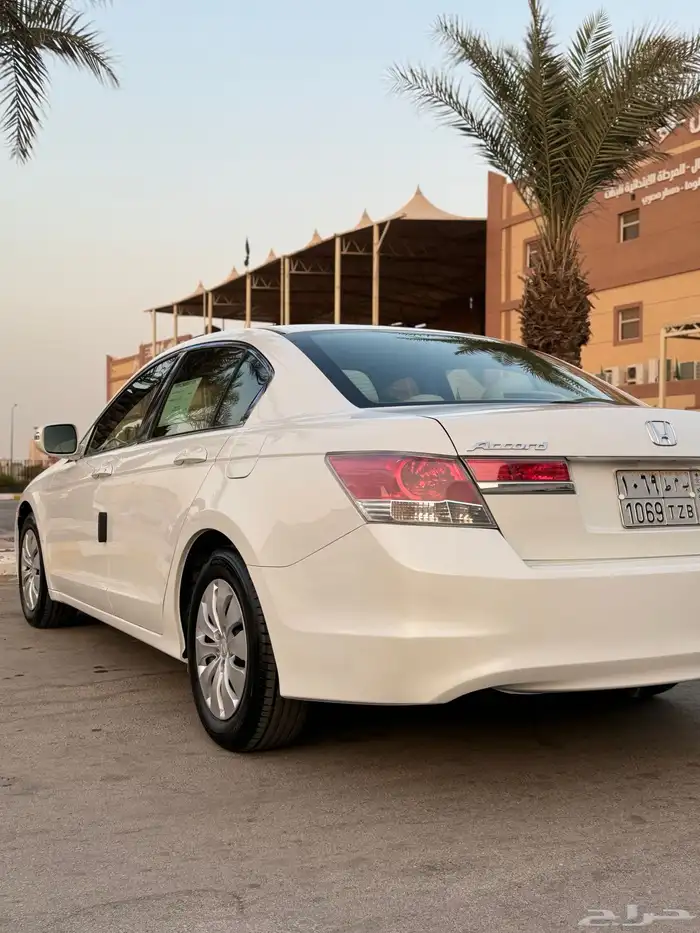 هوندا اكورد 2012 10