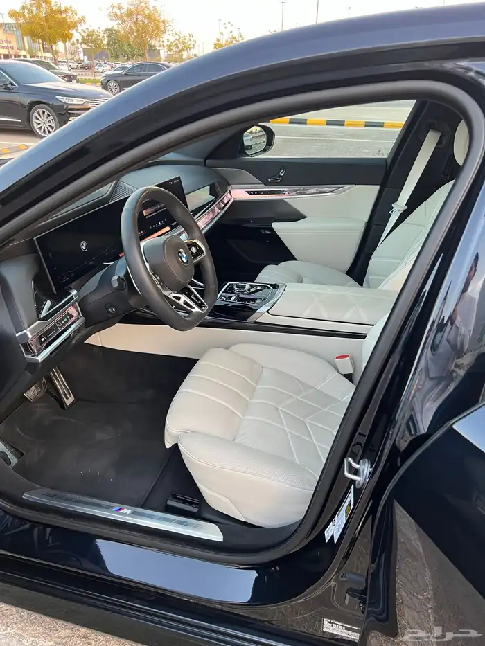 BMW 740i M kit قمة في النظافة 15